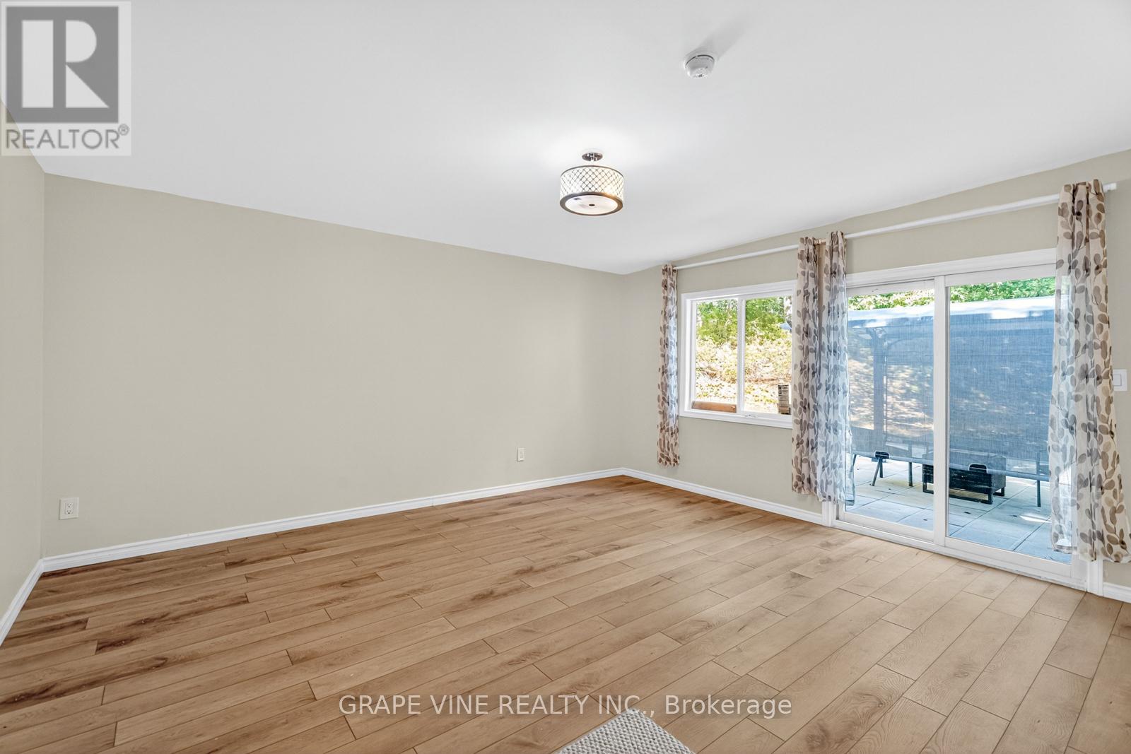 125 Hunter Crescent, Ottawa, Ontario  K0A 3M0 - Photo 15 - X12369671