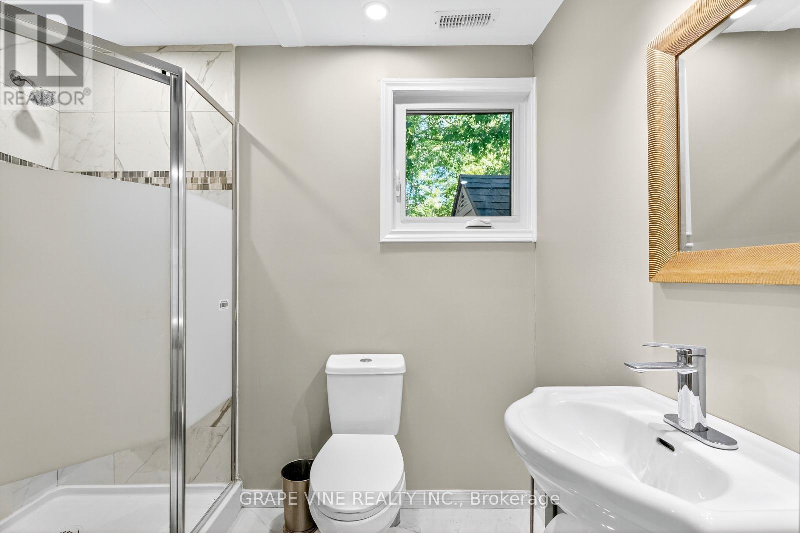 125 Hunter Crescent, Ottawa, Ontario  K0A 3M0 - Photo 23 - X12369671