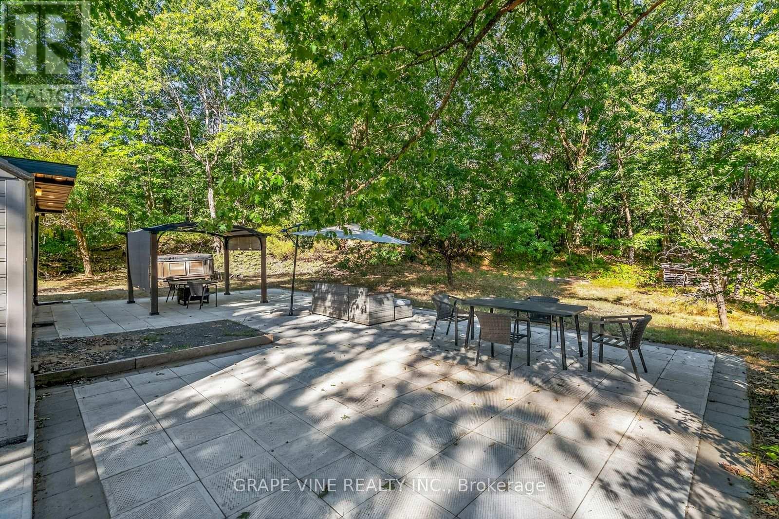 125 Hunter Crescent, Ottawa, Ontario  K0A 3M0 - Photo 25 - X12369671