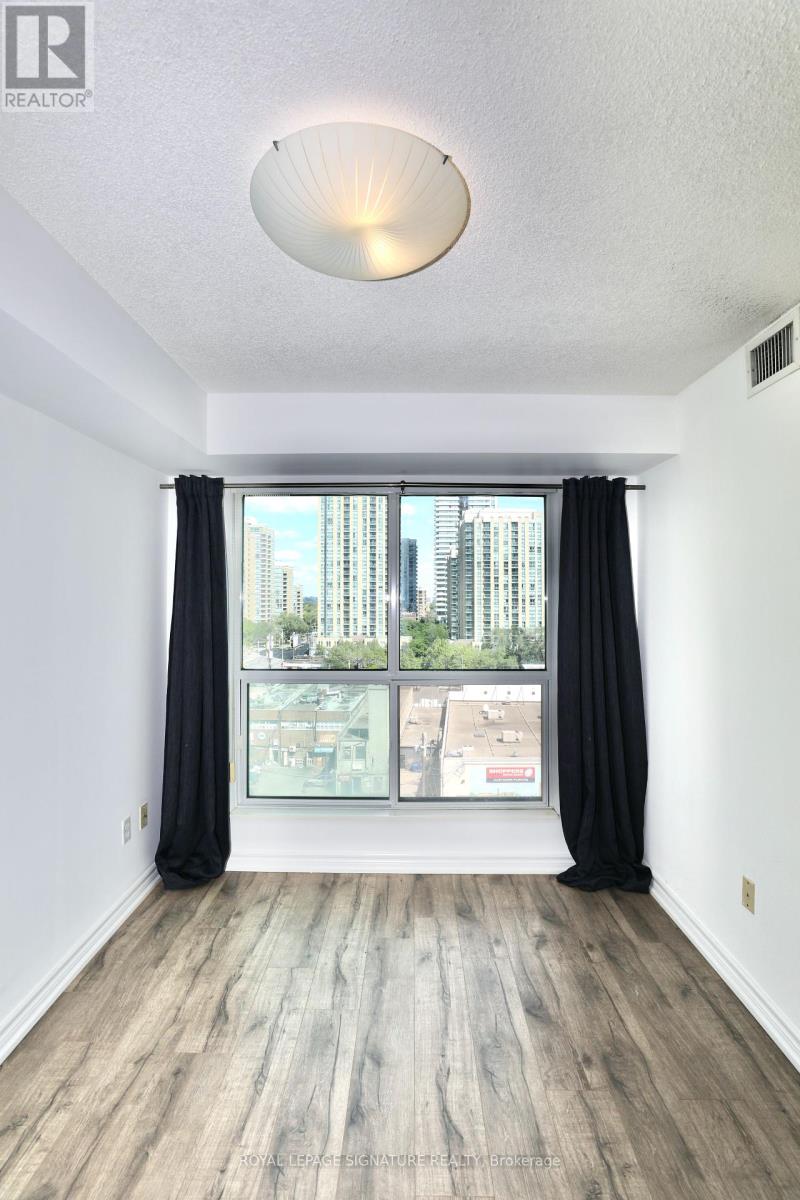 1116 - 7 Lorraine Drive, Toronto, Ontario  M2N 7H2 - Photo 12 - C12368341