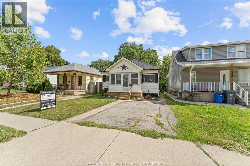 990 Campbell, Windsor, Ontario  N9B 2J2 - Photo 24 - 25021870