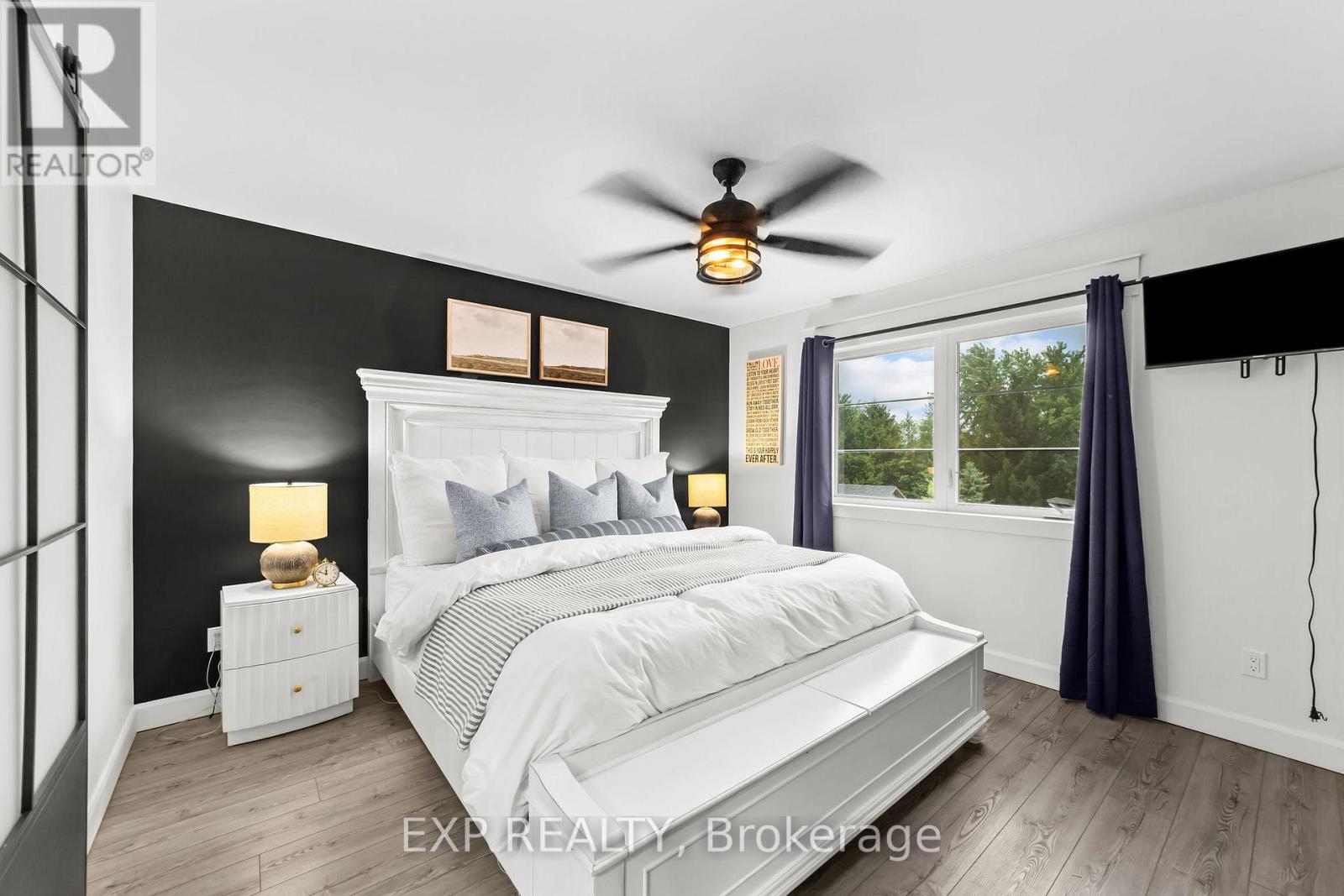 100 Field Street, Lambton Shores, Ontario  N0N 1J0 - Photo 17 - X12358195