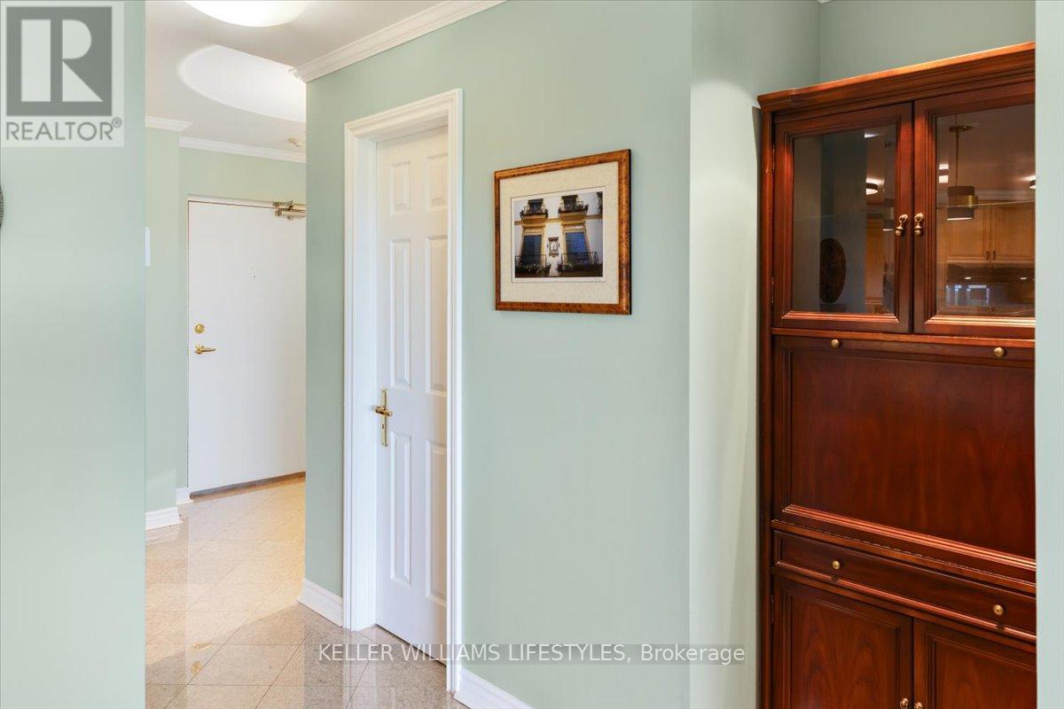 Photo 21 of 44 for 1202 - 19 King Street