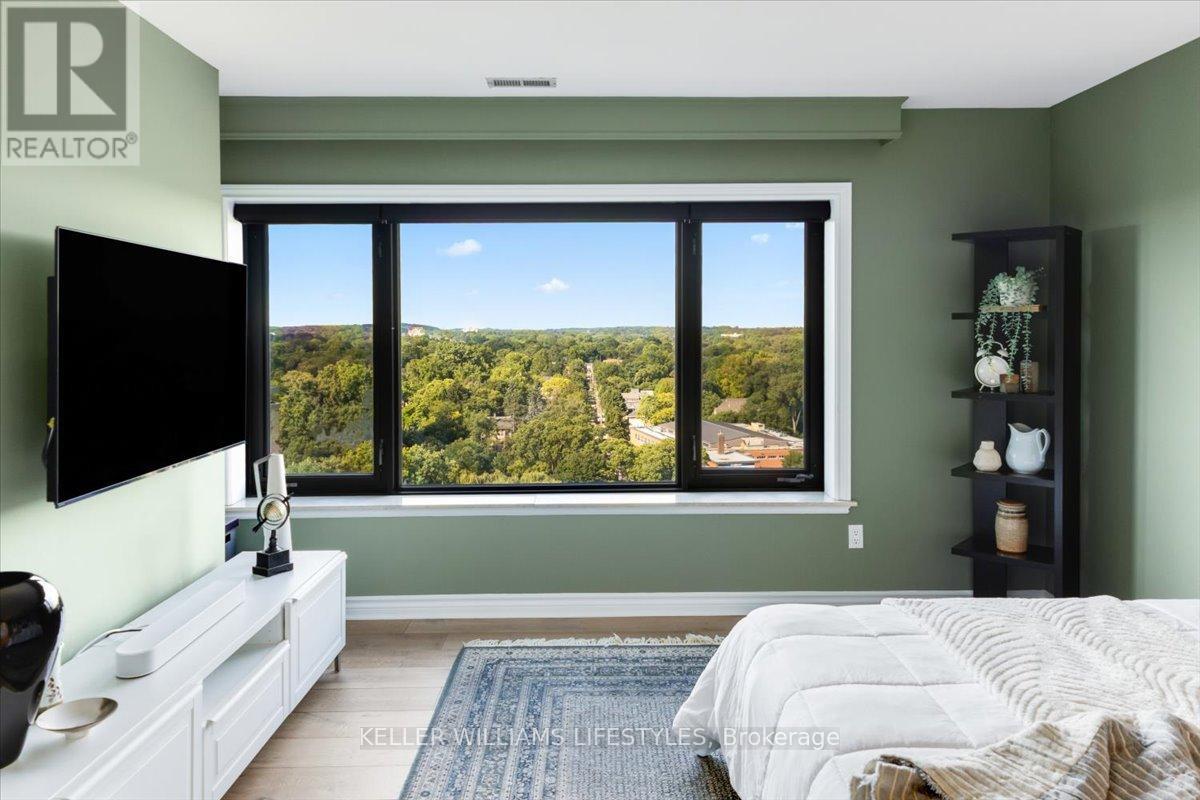 Photo 24 of 44 for 1202 - 19 King Street