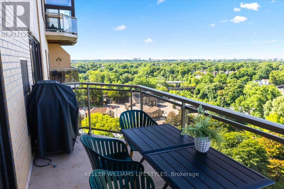 Photo 38 of 44 for 1202 - 19 King Street