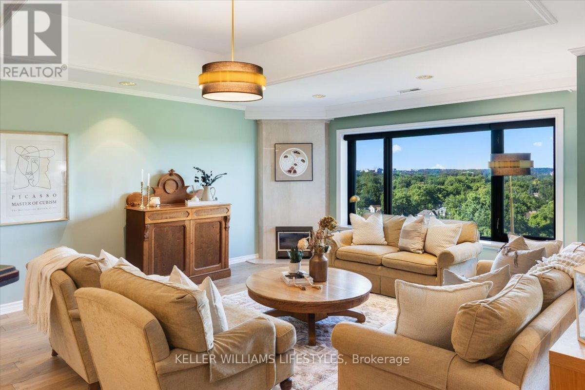 Photo 7 of 44 for 1202 - 19 King Street