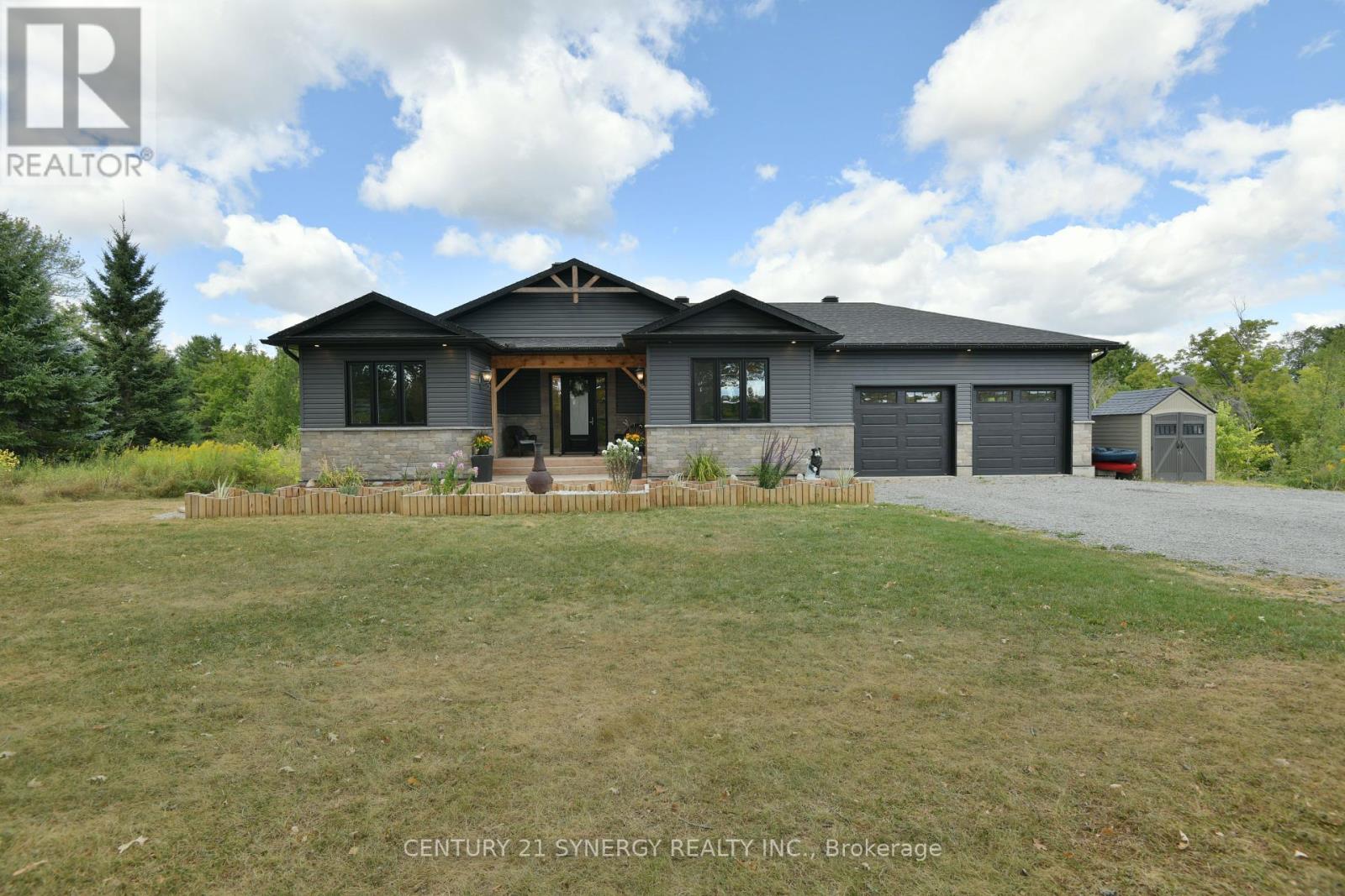 1071 MILL RIDGE ROAD, McNab/Braeside, Ontario