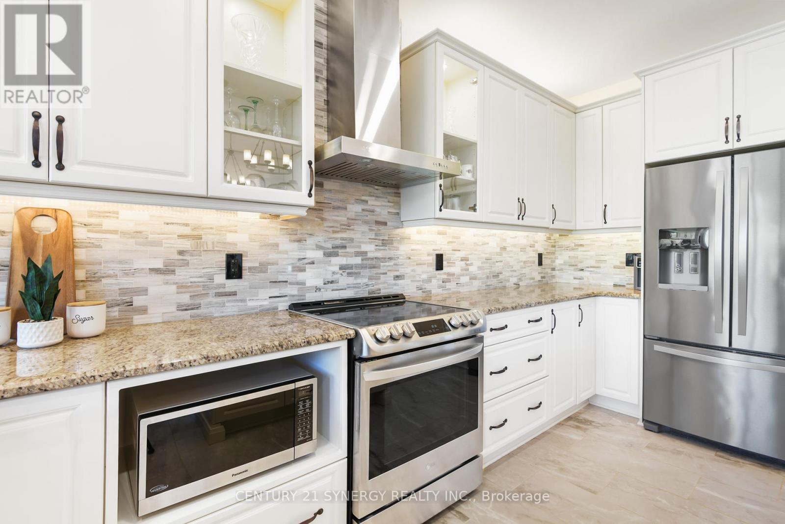 1071 Mill Ridge Road, Mcnab/braeside, Ontario  K7S 3G8 - Photo 15 - X12369744