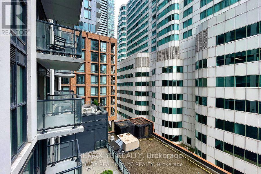 719 - 87 Peter Street, Toronto, Ontario  M5V 0P1 - Photo 19 - C12332880