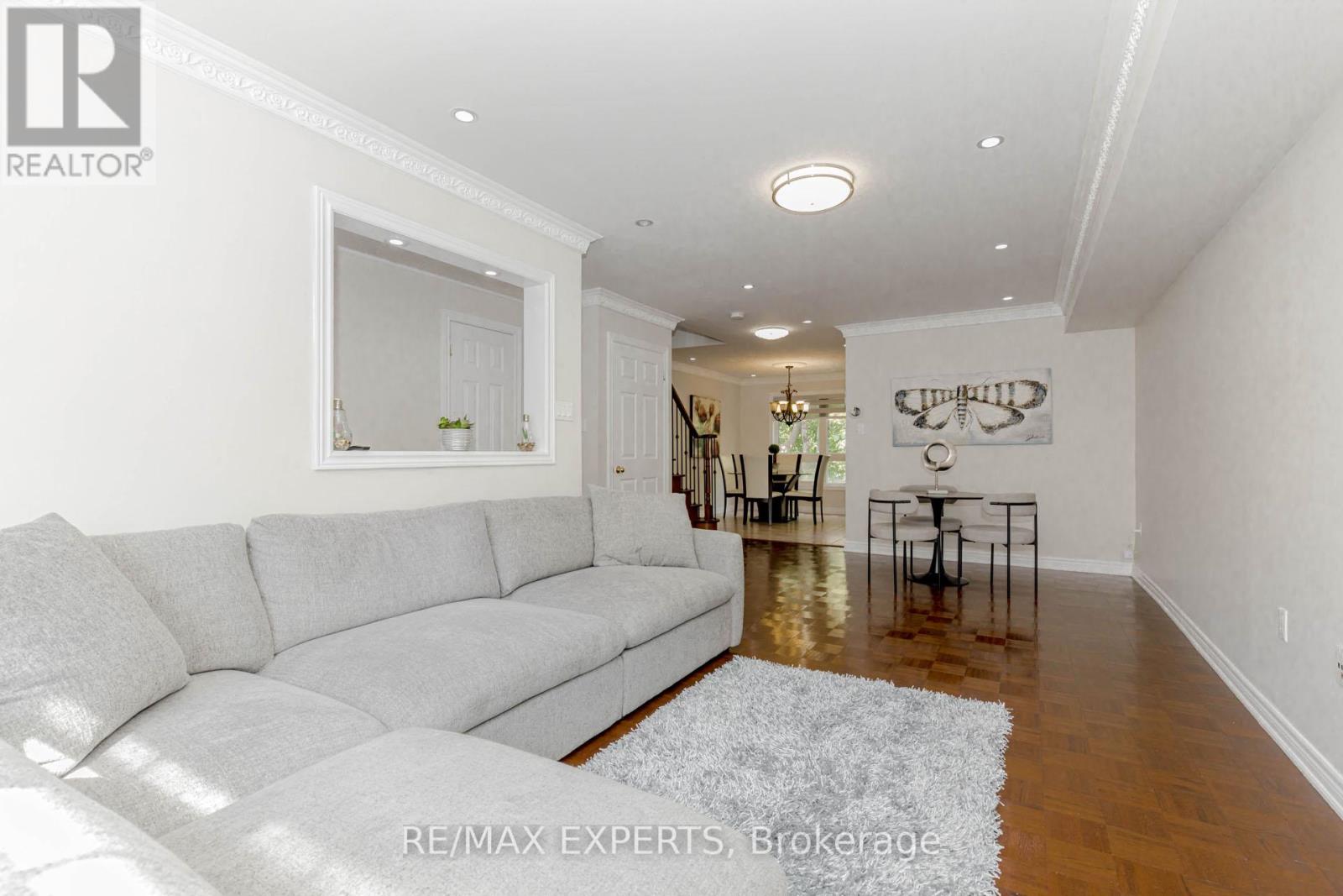 24 Ignatius Lane, Toronto, Ontario  M1E 0A3 - Photo 11 - E12369696