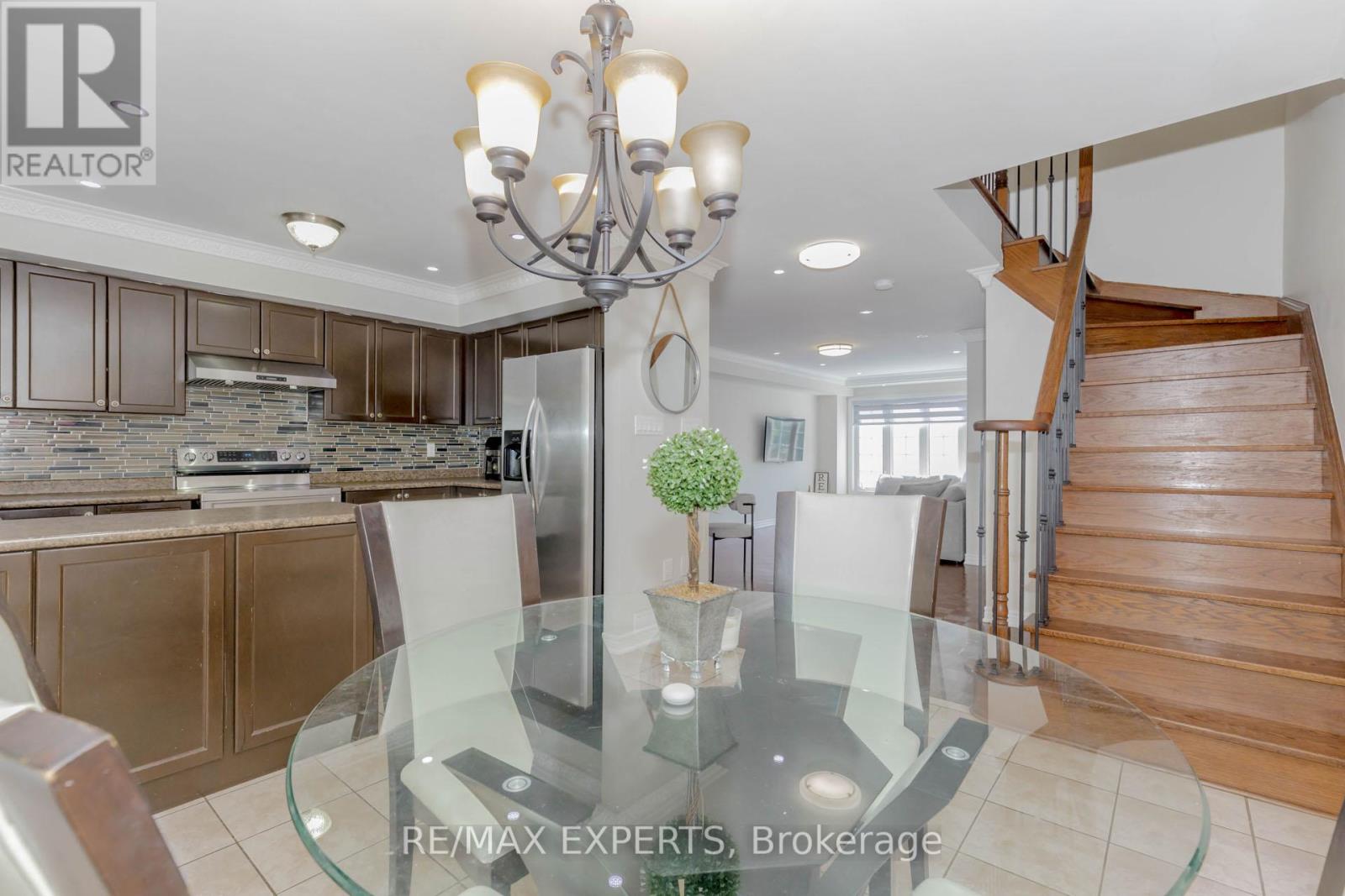 24 Ignatius Lane, Toronto, Ontario  M1E 0A3 - Photo 18 - E12369696