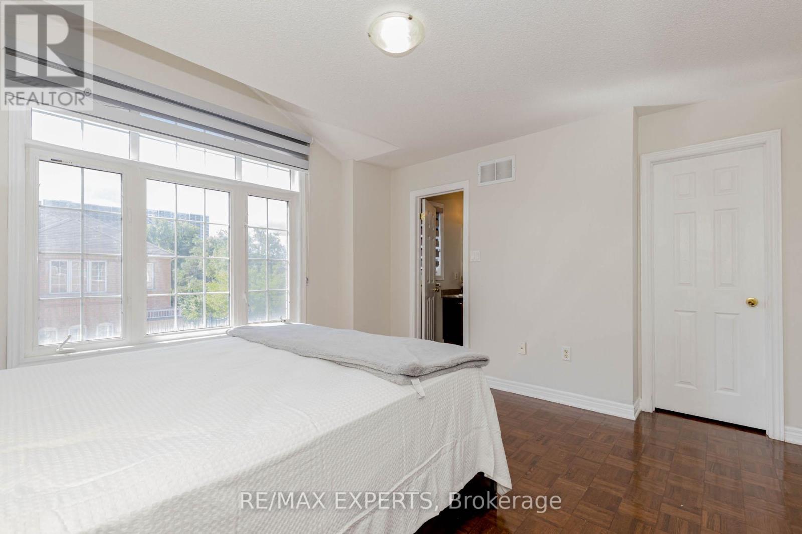 24 Ignatius Lane, Toronto, Ontario  M1E 0A3 - Photo 29 - E12369696