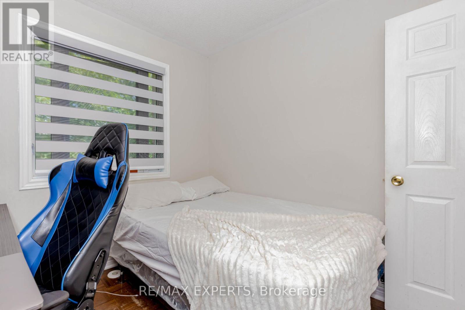 24 Ignatius Lane, Toronto, Ontario  M1E 0A3 - Photo 33 - E12369696