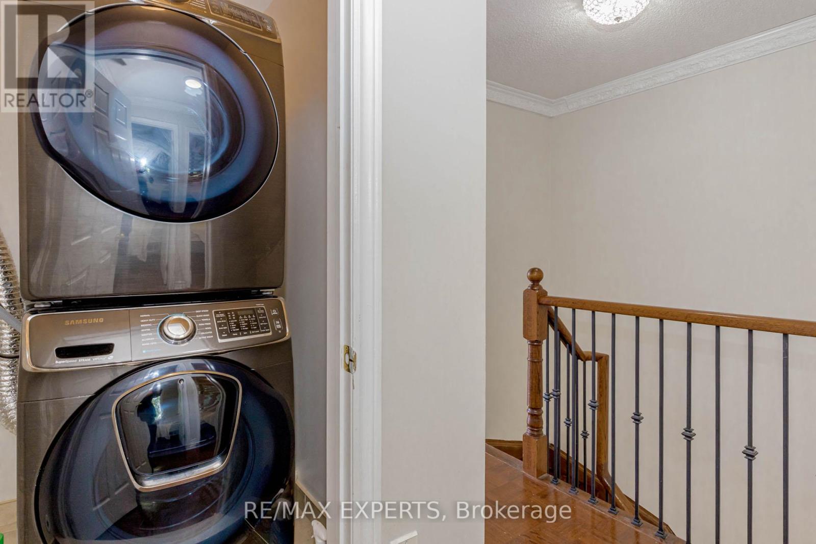 24 Ignatius Lane, Toronto, Ontario  M1E 0A3 - Photo 37 - E12369696