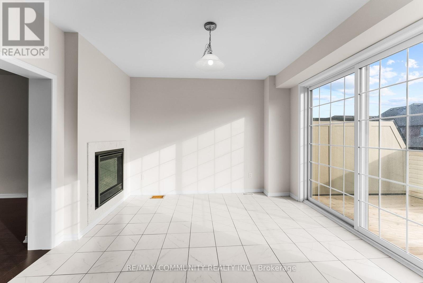 314 Coronation Road, Whitby, Ontario  L1P 0K8 - Photo 11 - E12369716