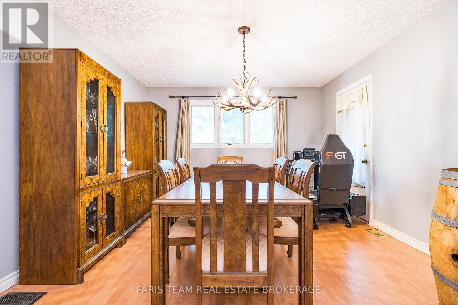 175 South Summit Farm Road, King (King City), Ontario  L7B 1J8 - Photo 15 - N12369706
