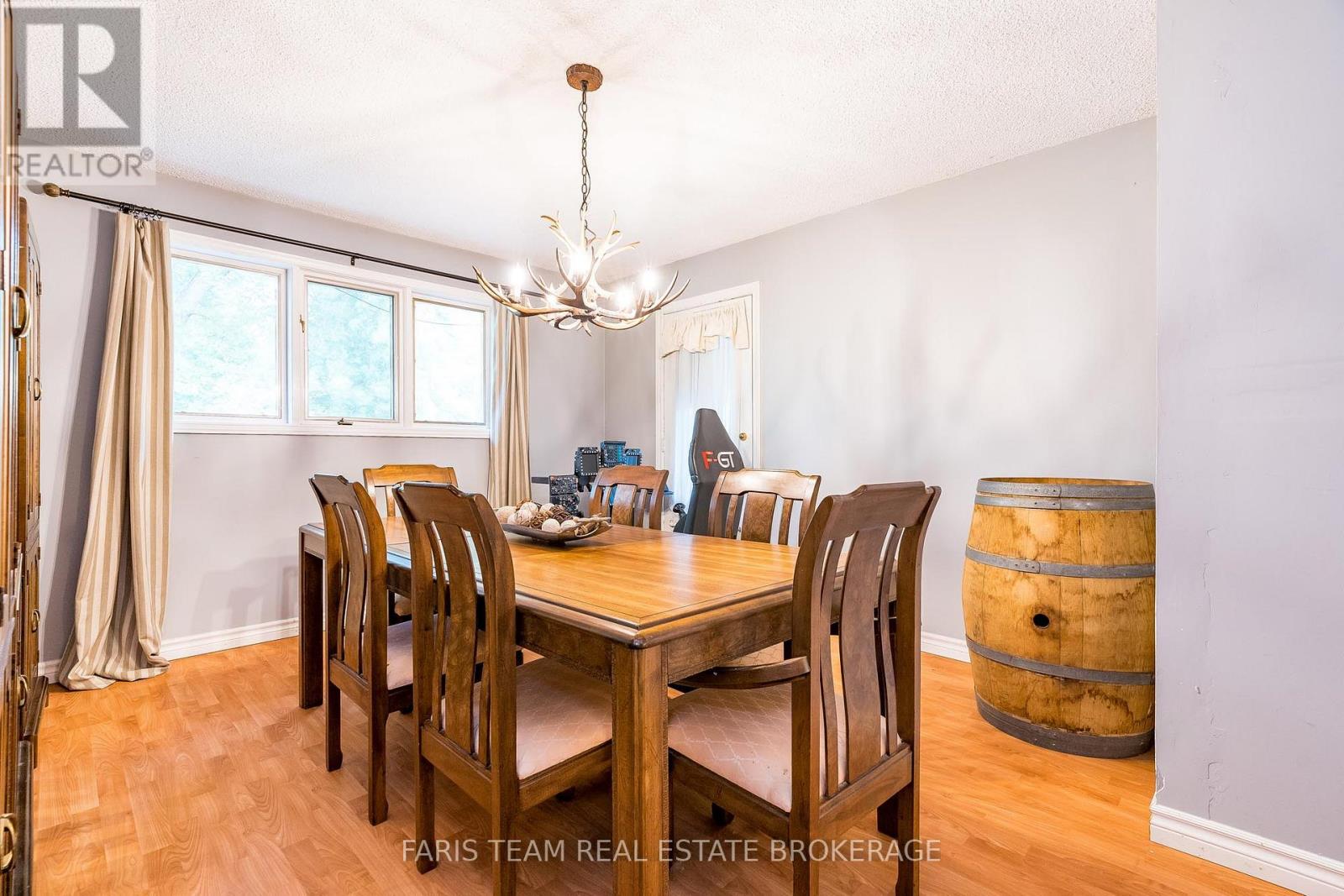 175 South Summit Farm Road, King (King City), Ontario  L7B 1J8 - Photo 16 - N12369706