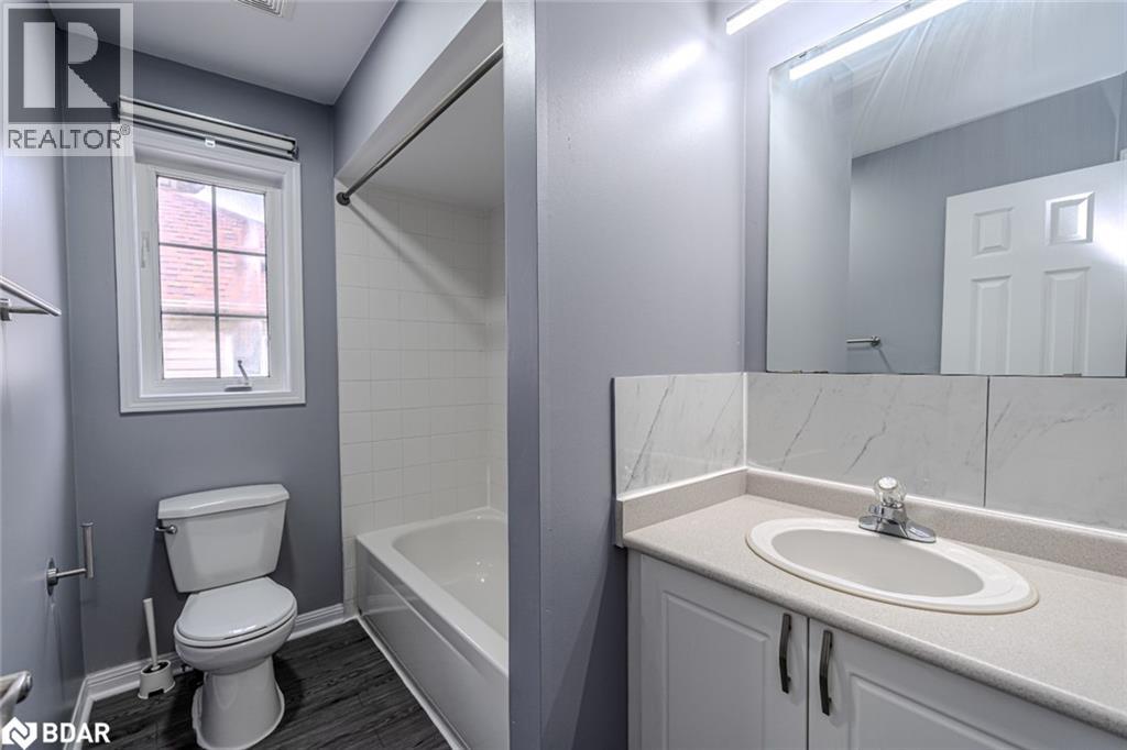 367 Ferndale Drive S, Barrie, Ontario  L4N 9Y8 - Photo 9 - 40763975