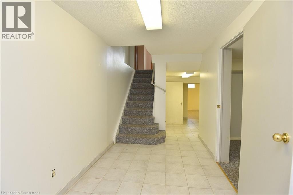 3 Lord Court, Hamilton, Ontario  L8E 4V8 - Photo 39 - 40760793