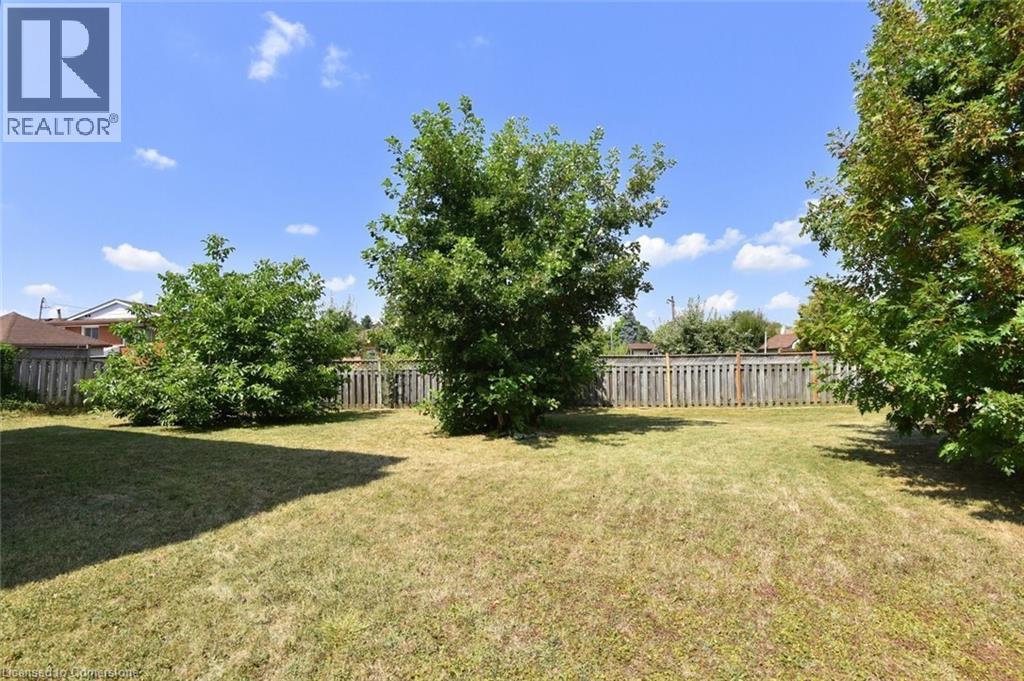 3 Lord Court, Hamilton, Ontario  L8E 4V8 - Photo 10 - 40760793