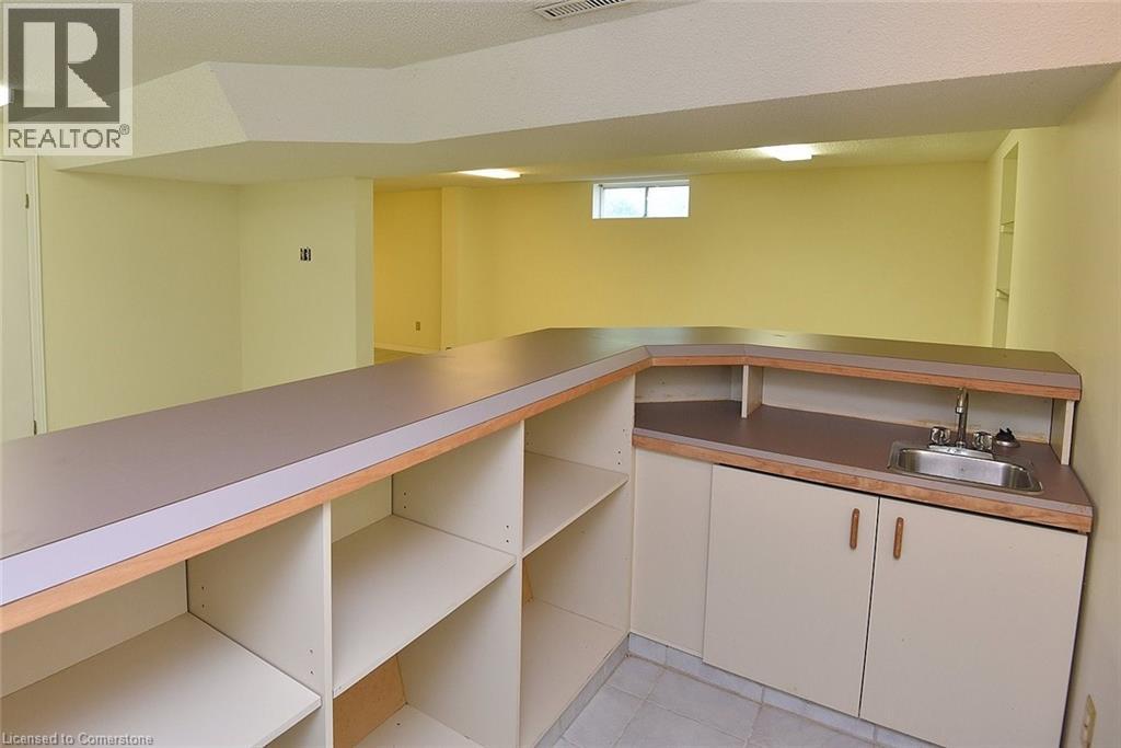 3 Lord Court, Hamilton, Ontario  L8E 4V8 - Photo 44 - 40760793