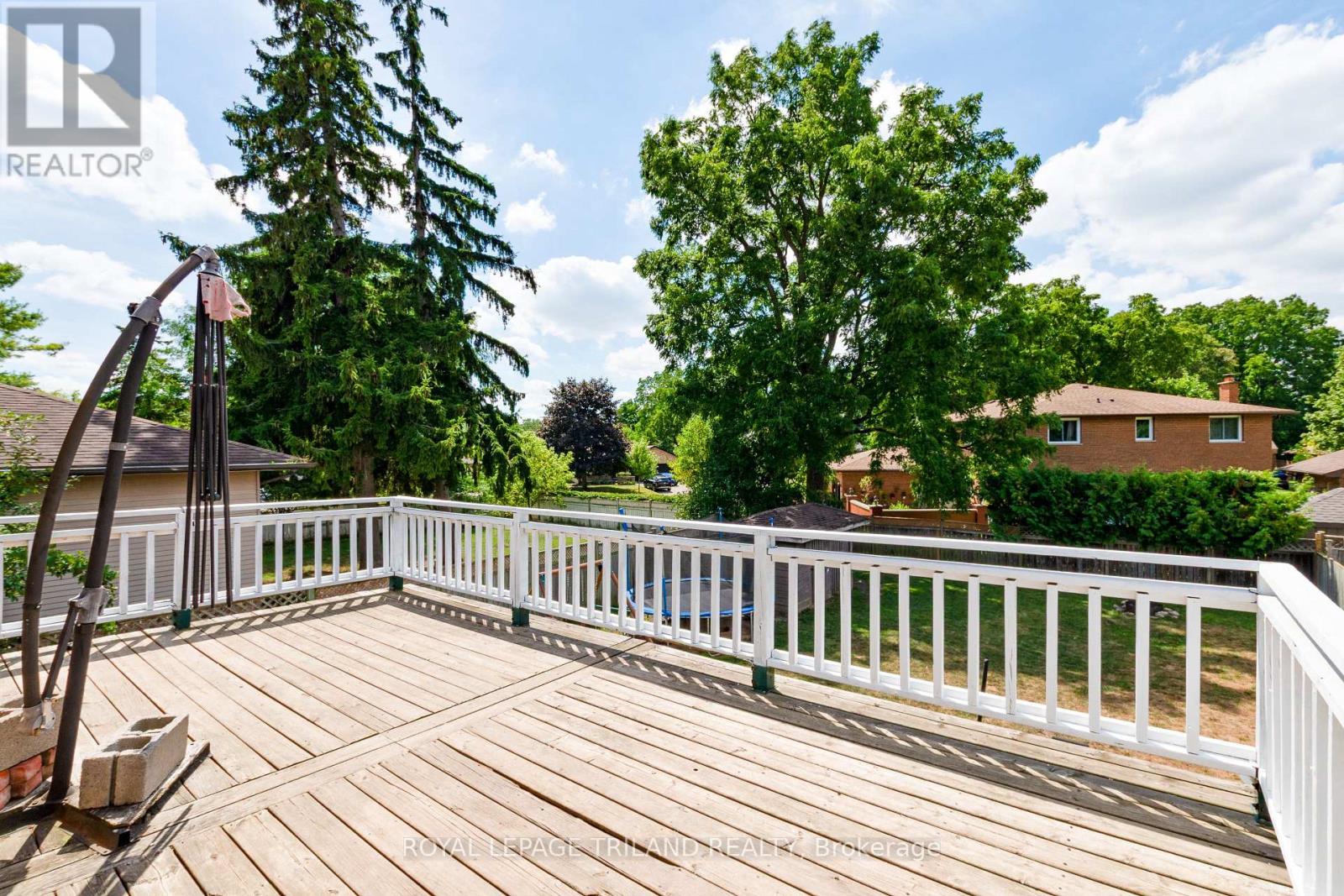 167 Vancouver Street, London East, Ontario  N5W 4R5 - Photo 39 - X12369827