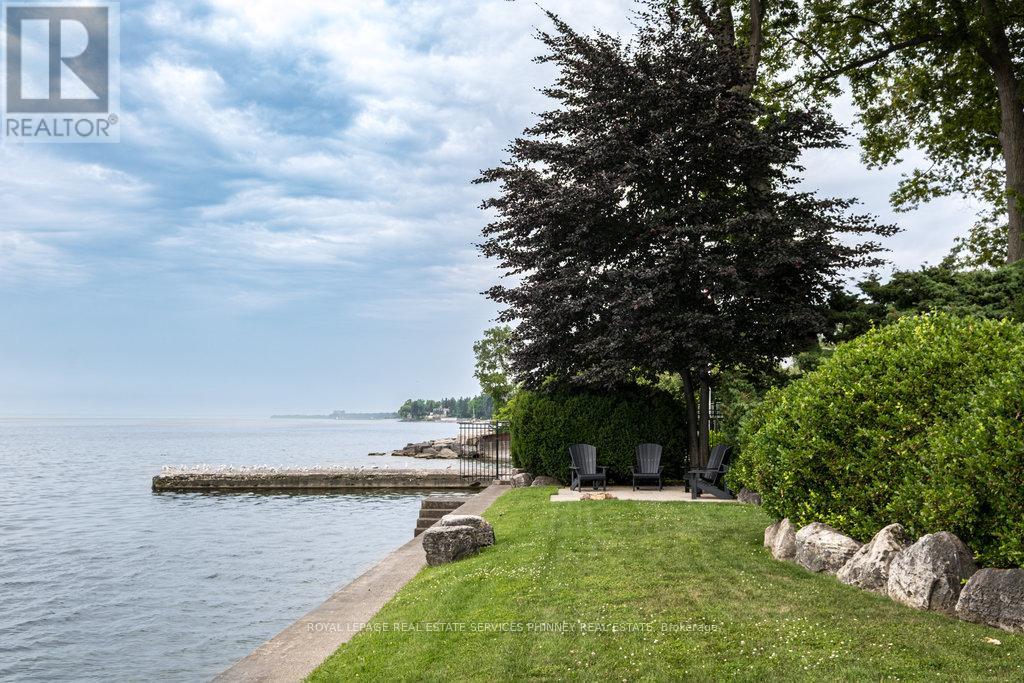 6 Ennisclare Drive W, Oakville, Ontario  L6J 4N2 - Photo 45 - W12300774