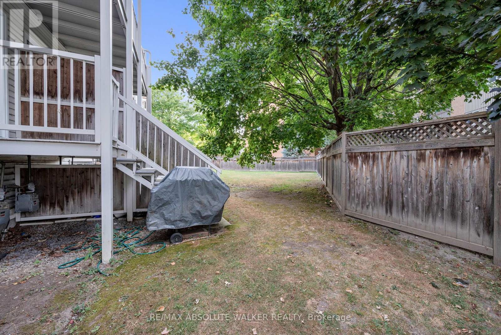 1673 Locksley Lane, Ottawa, Ontario  K1J 1B6 - Photo 28 - X12369767