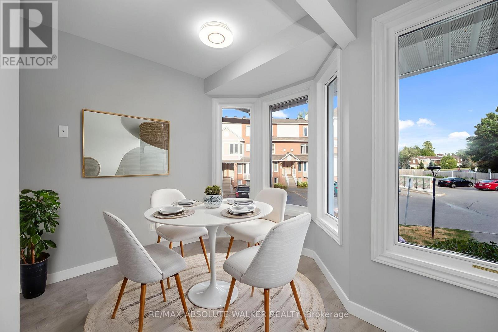 1673 Locksley Lane, Ottawa, Ontario  K1J 1B6 - Photo 3 - X12369767