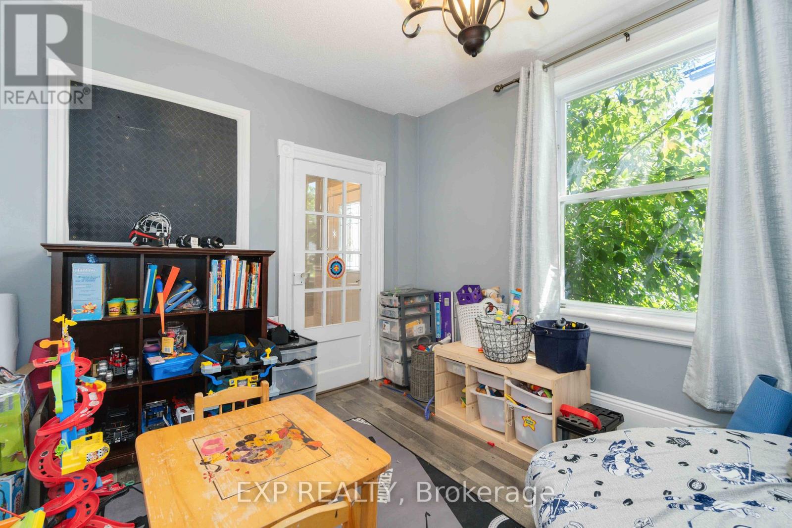 105 Division Street N, Mcnab/braeside, Ontario  K7S 3B9 - Photo 12 - X12369862
