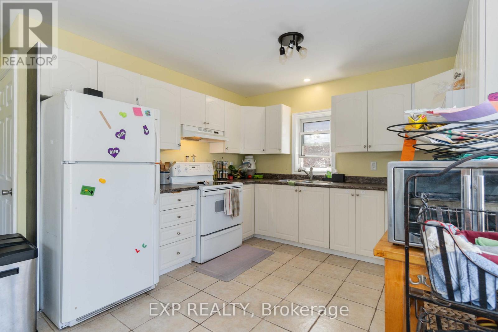 105 Division Street N, Mcnab/braeside, Ontario  K7S 3B9 - Photo 6 - X12369862