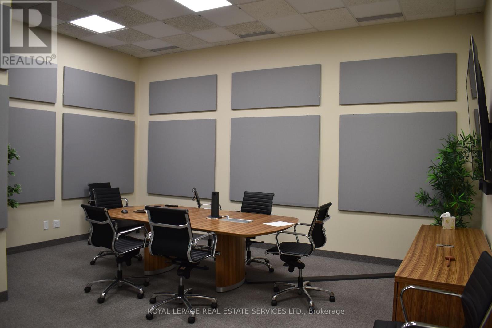 33 - 5155 Spectrum Way W, Mississauga (Airport Corporate), Ontario  L4W 5A5 - Photo 13 - W12369693