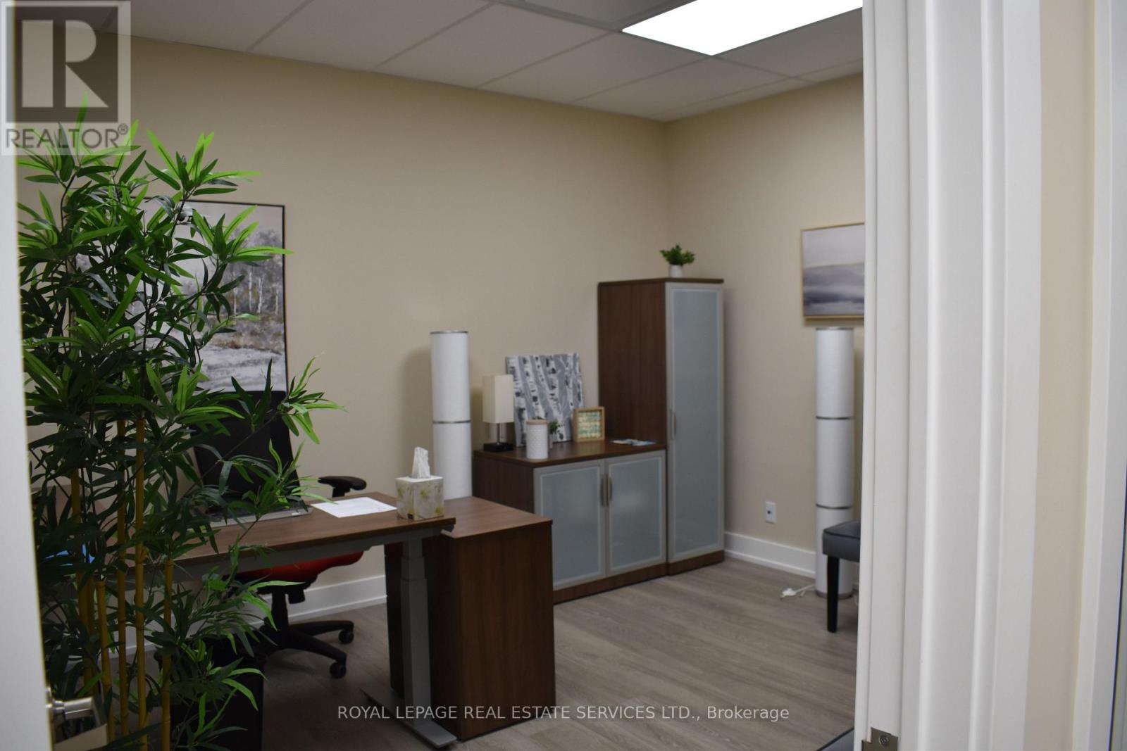 33 - 5155 Spectrum Way W, Mississauga (Airport Corporate), Ontario  L4W 5A5 - Photo 14 - W12369693