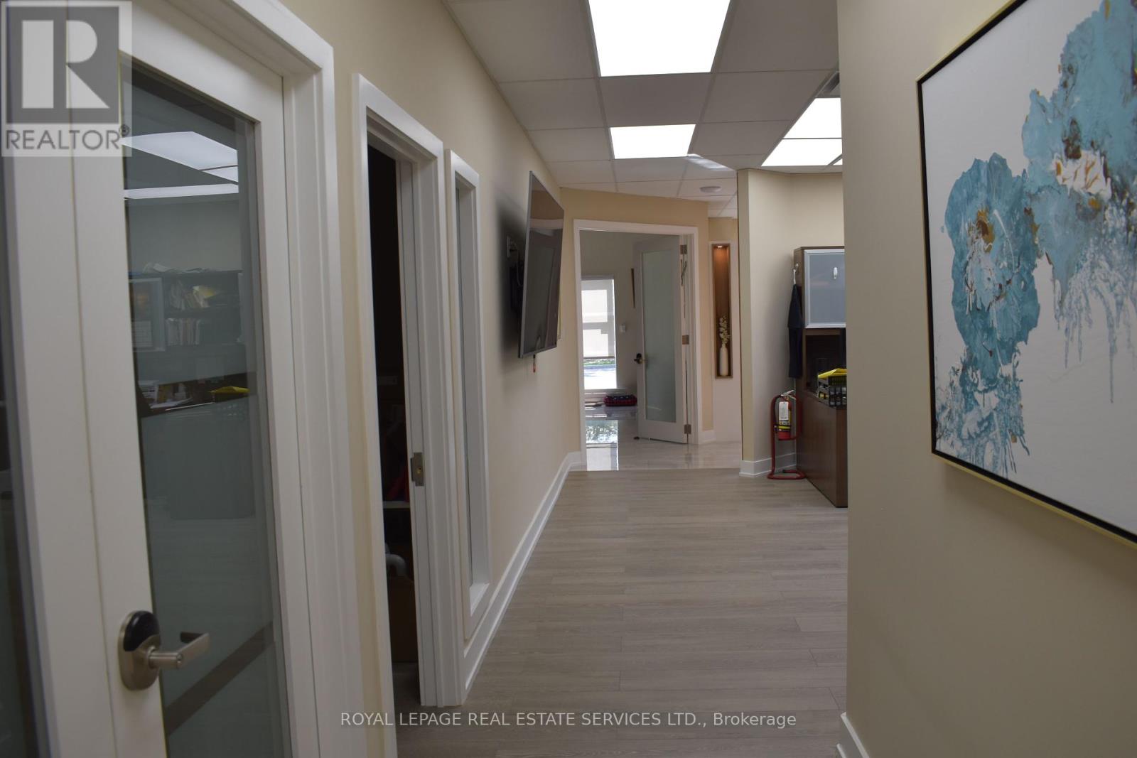 33 - 5155 Spectrum Way W, Mississauga (Airport Corporate), Ontario  L4W 5A5 - Photo 5 - W12369693
