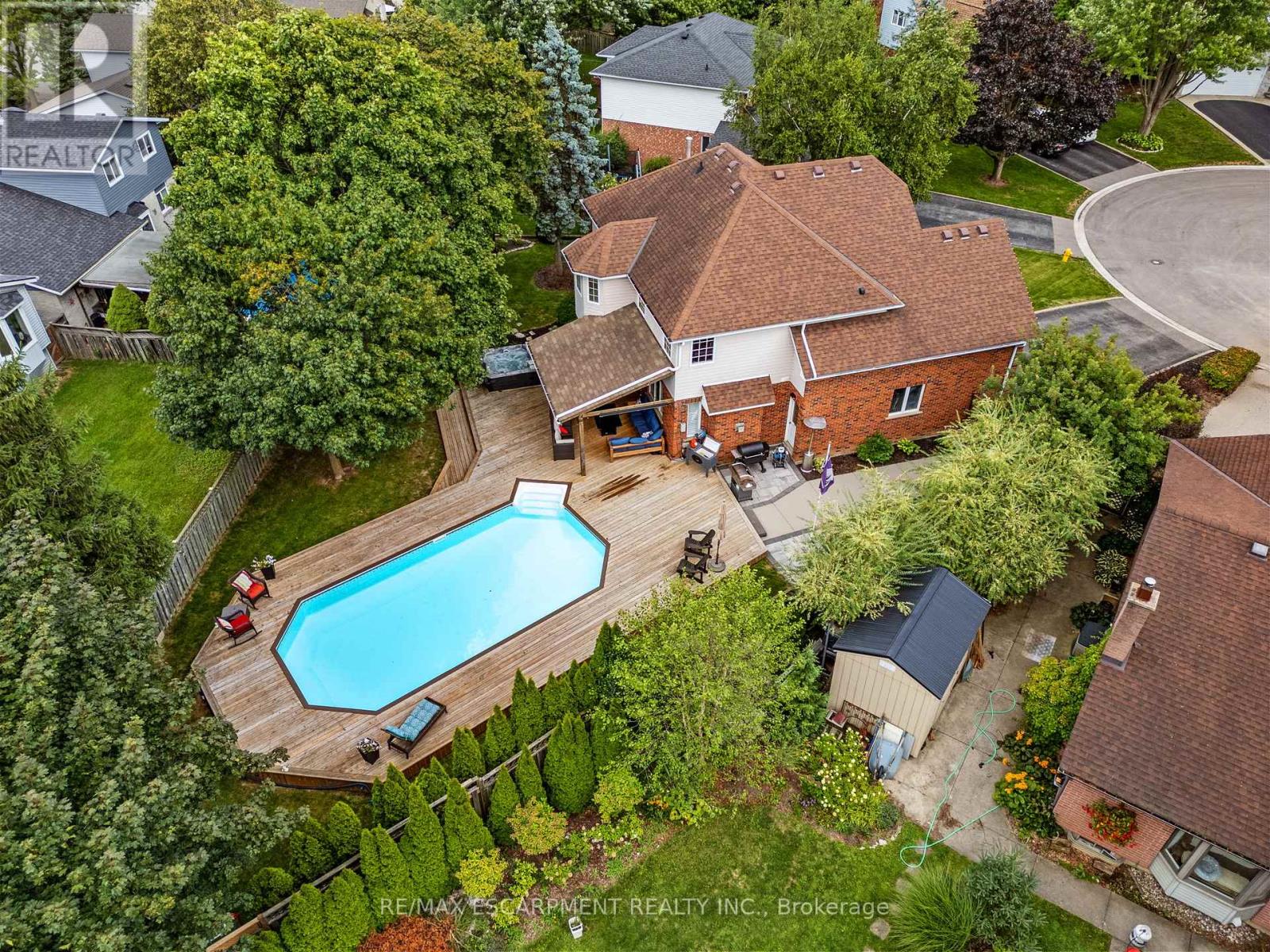 17 Kintyre Court, Haldimand, Ontario  N3W 1G8 - Photo 40 - X12369688