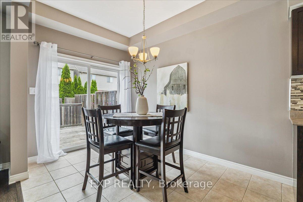 # 39 - 6 Chestnut Drive, Grimsby, Ontario  L3M 0C4 - Photo 11 - X12369689