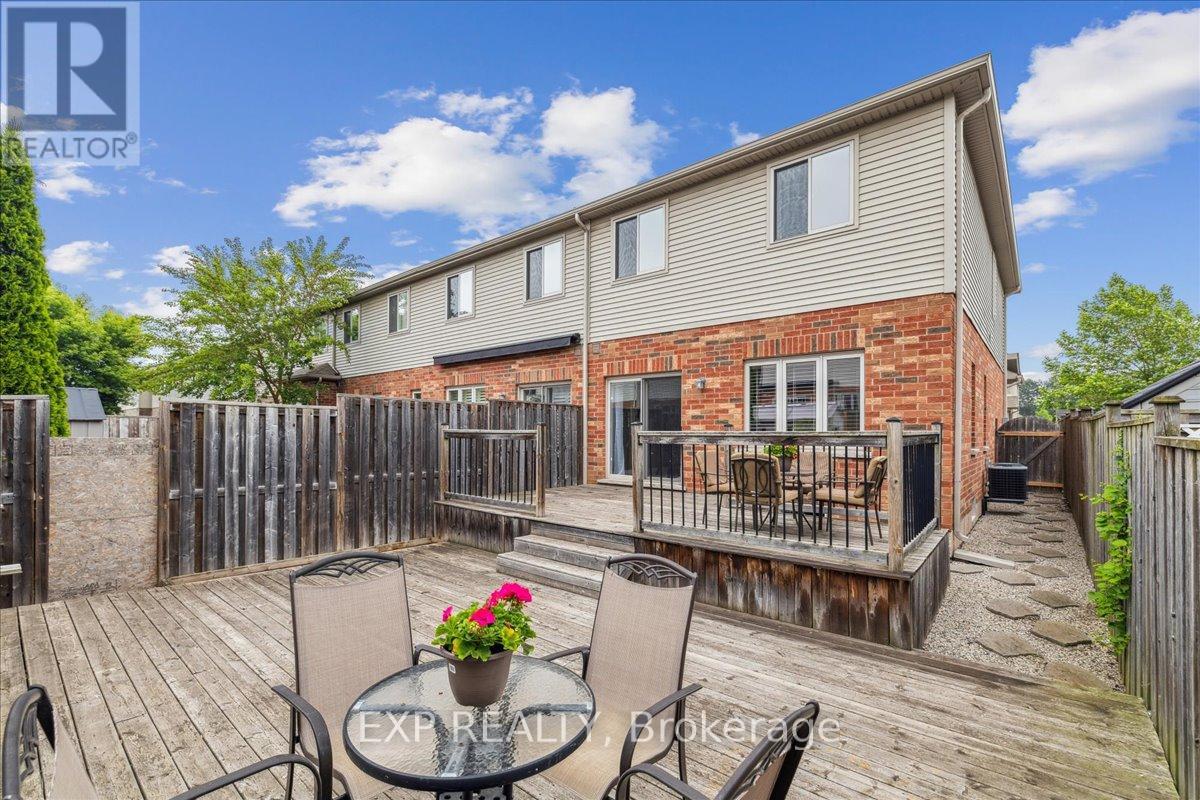 # 39 - 6 Chestnut Drive, Grimsby, Ontario  L3M 0C4 - Photo 22 - X12369689