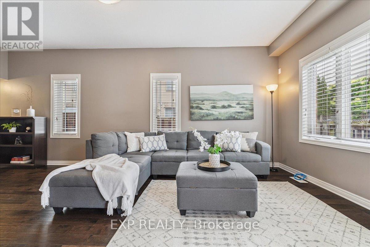 # 39 - 6 Chestnut Drive, Grimsby, Ontario  L3M 0C4 - Photo 6 - X12369689