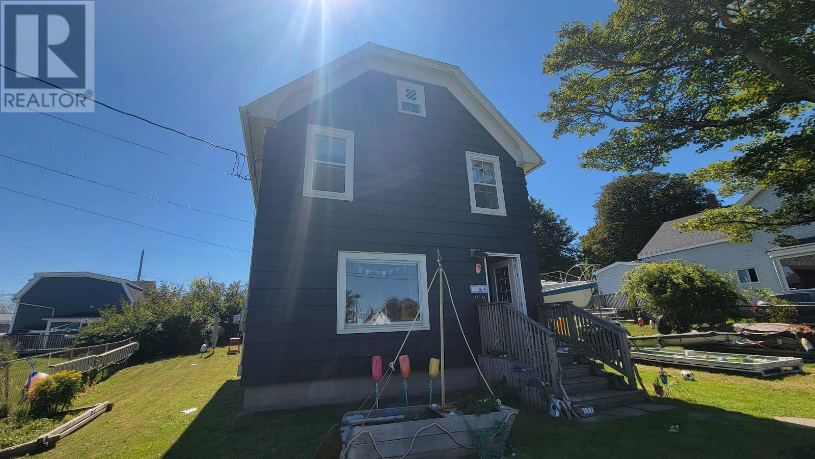 7 Butler Street, Yarmouth, Nova Scotia