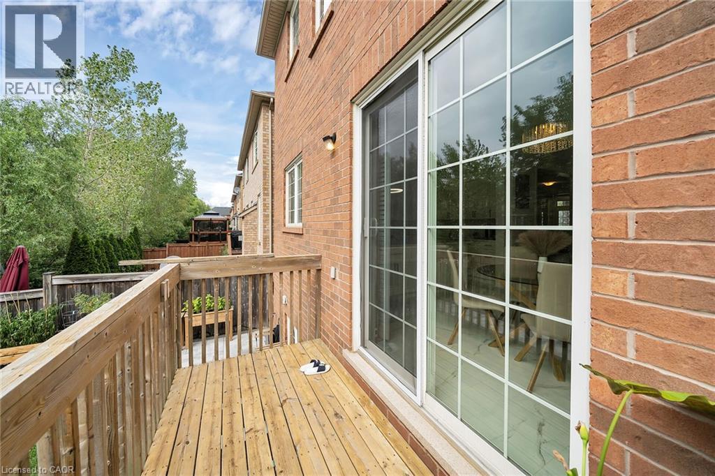 48 Montreal Circle, Hamilton, Ontario  L8E 0E1 - Photo 32 - 40764488