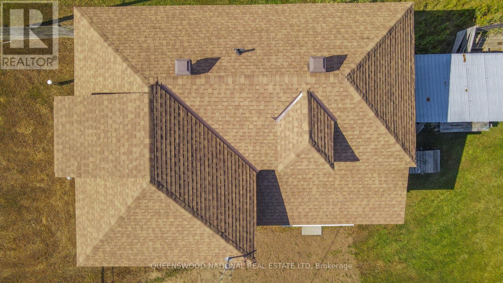 84 Round Lake Road N, Killaloe, Ontario  K0J 2A0 - Photo 4 - X12369776