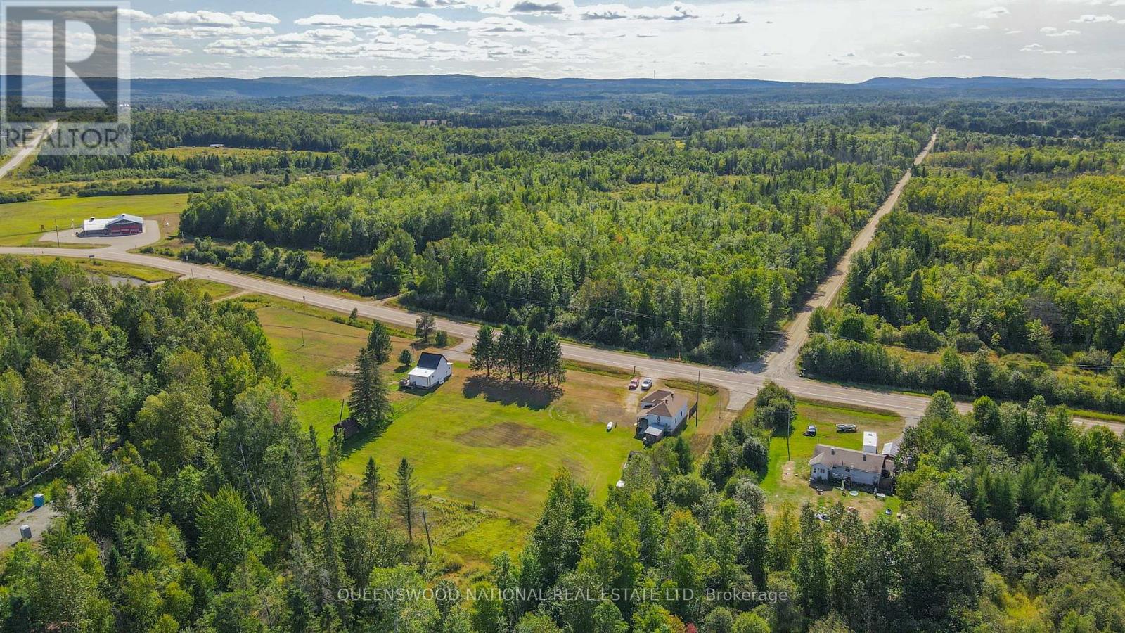 84 Round Lake Road N, Killaloe, Ontario  K0J 2A0 - Photo 5 - X12369776