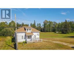 84 ROUND LAKE ROAD N, Killaloe, Ontario