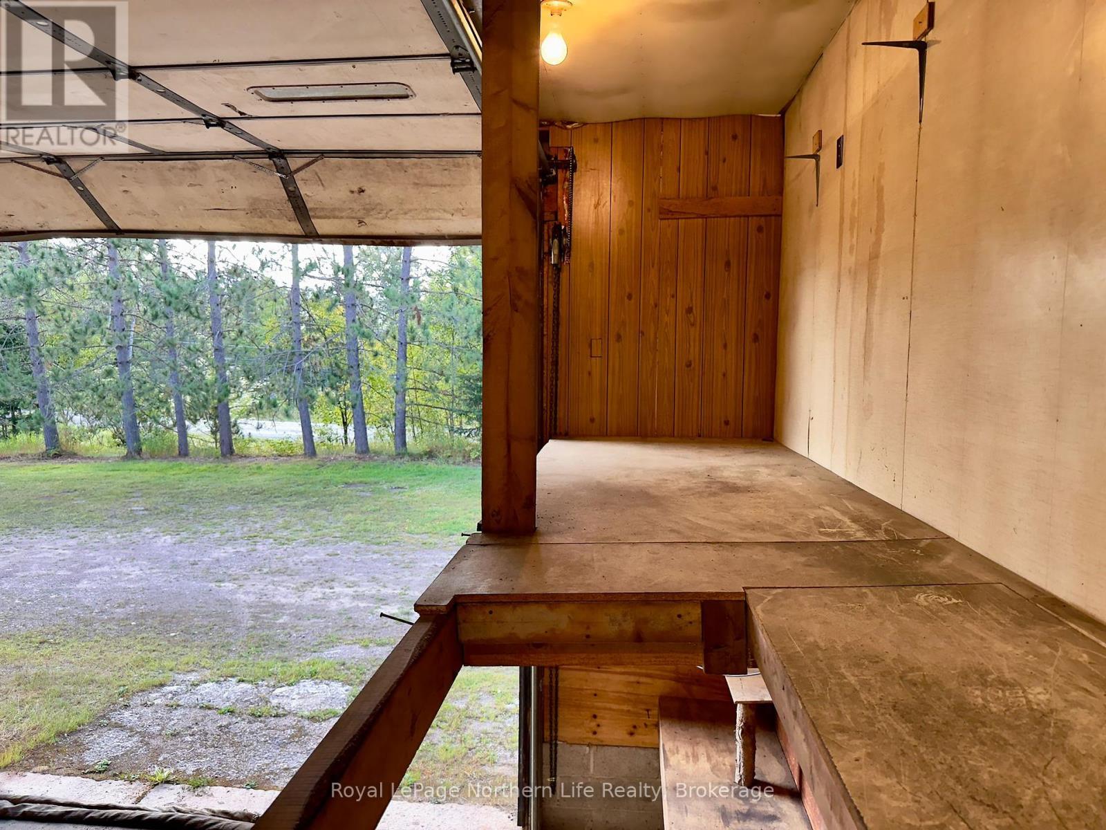 736 Highway 534, Powassan, Ontario  P0H 1Z0 - Photo 14 - X12364508