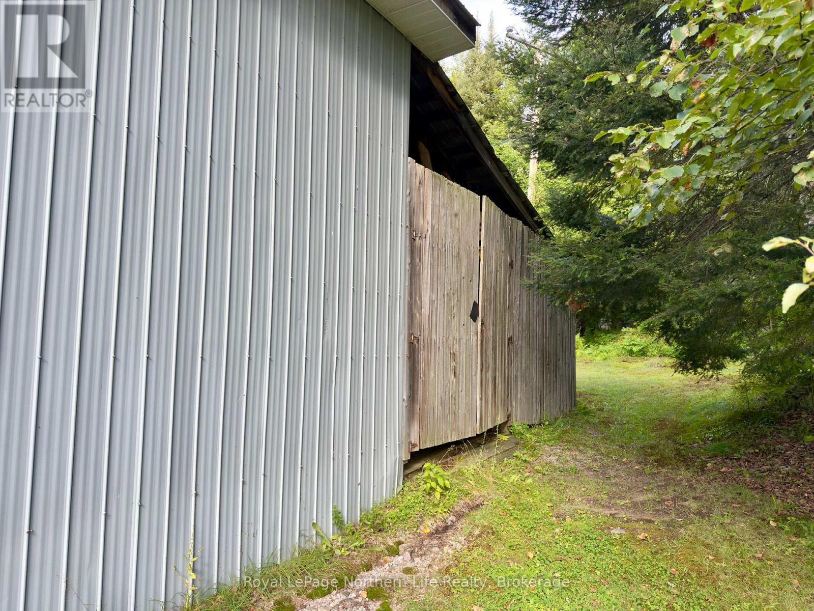 736 Highway 534, Powassan, Ontario  P0H 1Z0 - Photo 6 - X12364508