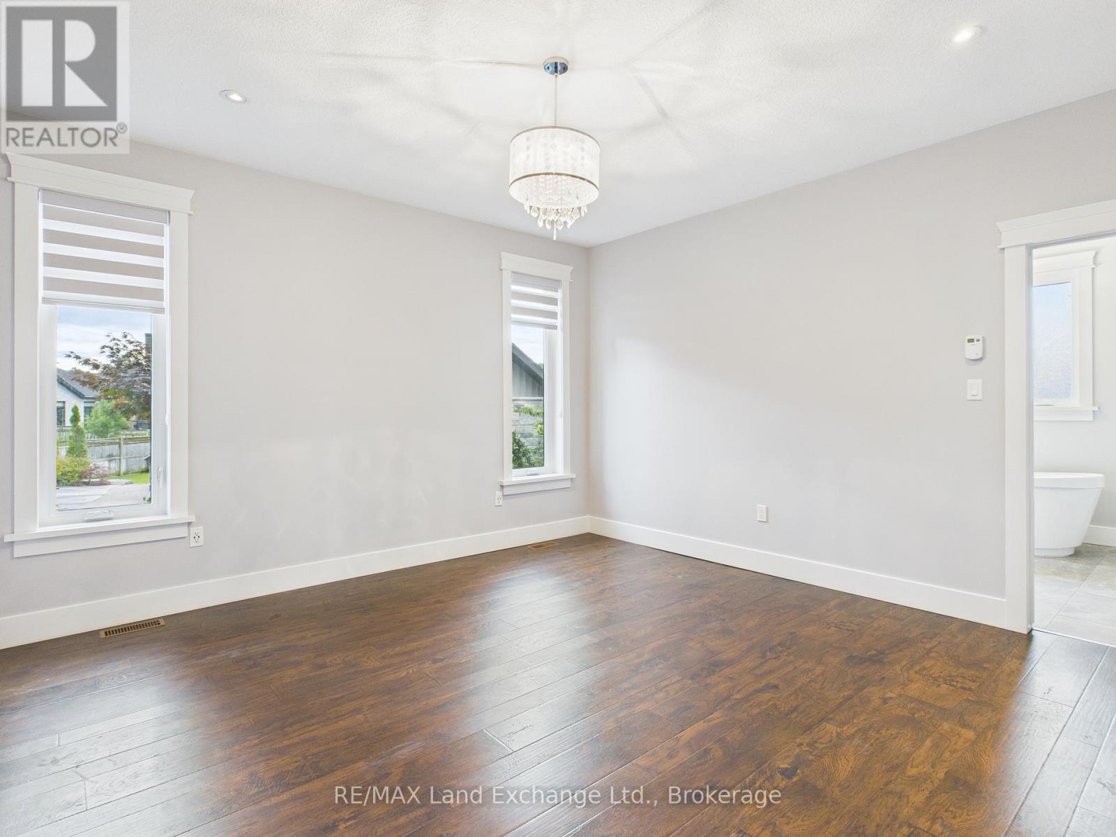 24 Lakefield Drive, Kincardine, Ontario  N2Z 2N8 - Photo 13 - X12369868
