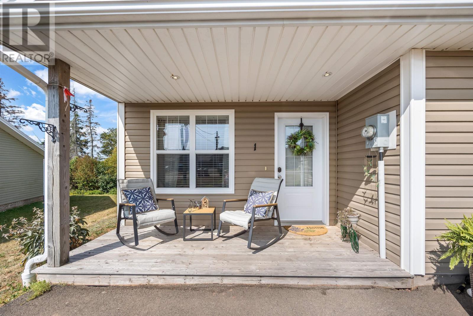 50 Miah Drive, Cornwall, Prince Edward Island  C1B 0K2 - Photo 3 - 202521907