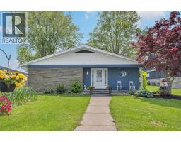 1711 HERITAGE ROAD, Kingsville, Ontario