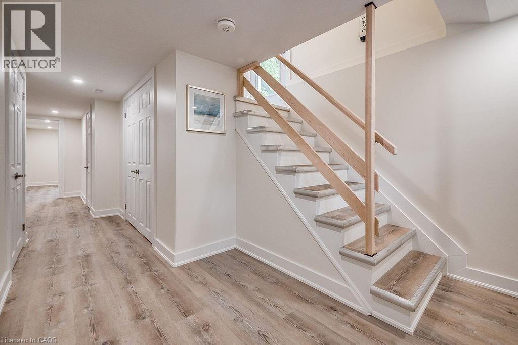 403 Elizabeth Street E Unit# Ll, Grimsby, Ontario  L3M 3K7 - Photo 2 - 40724262