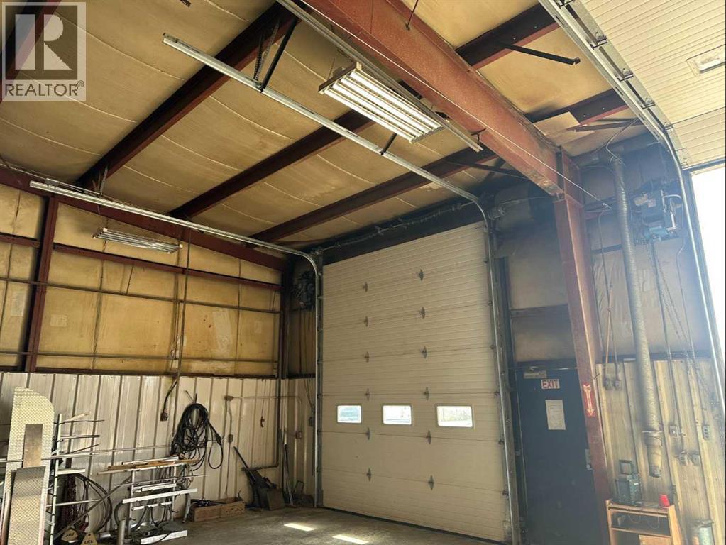 5015 47 Avenue, Rycroft, Alberta  T0H 3A0 - Photo 3 - A2125961